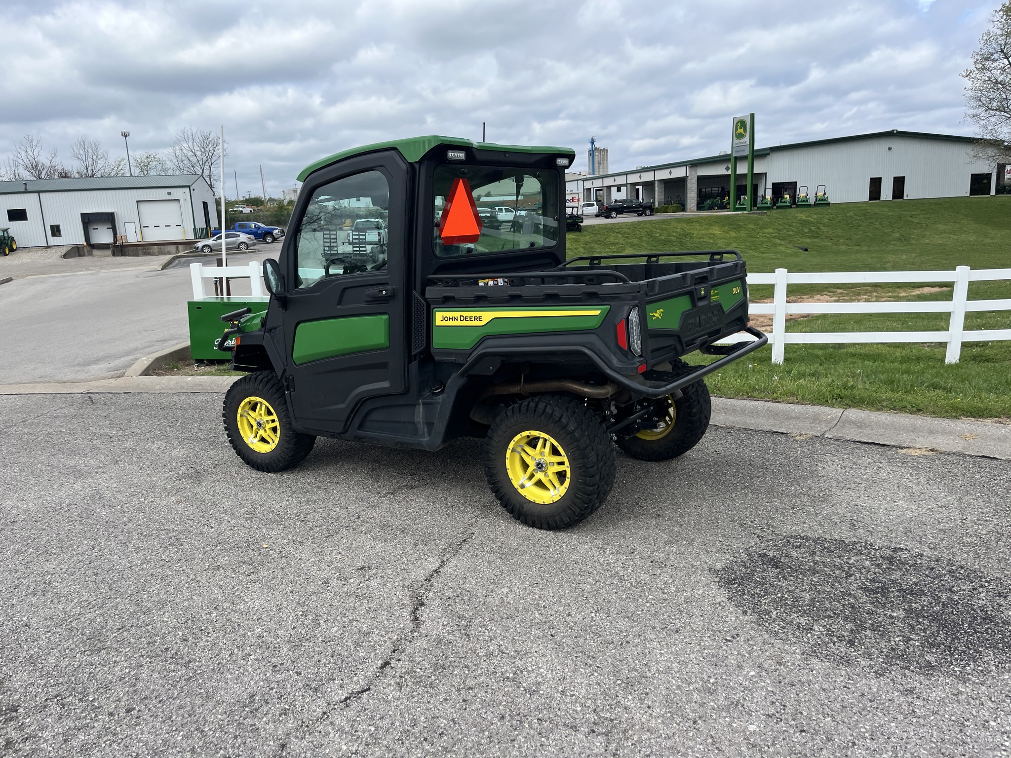  2025 John Deere XUV 845R Premium Cab at Heritage Tractor in Lebanon, MO
