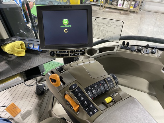 2023 John Deere 8RX 370 - Photo11