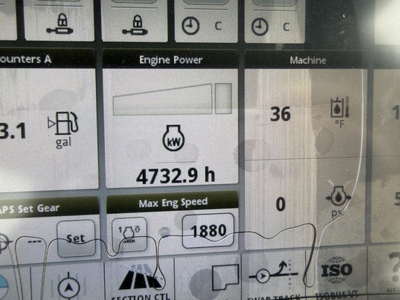Photo of 2016 John Deere 8320R