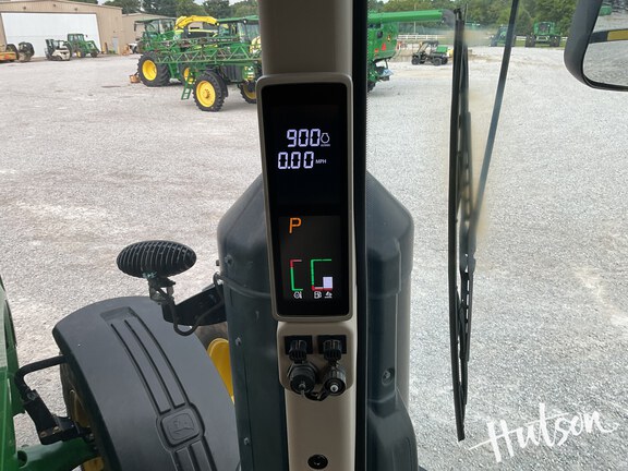 Photo of 2016 John Deere 8320R