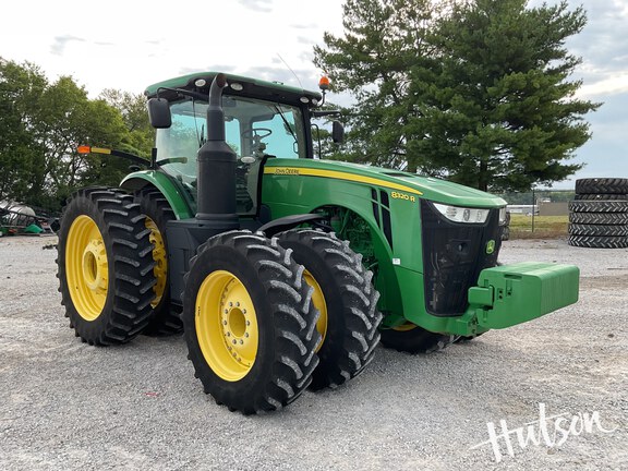 Photo of 2016 John Deere 8320R