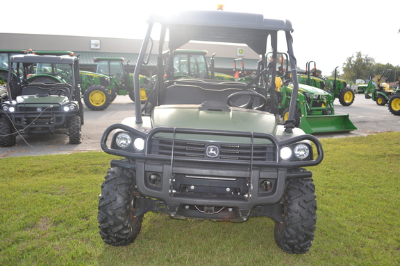 2025 John Deere XUV 825M Photo 2