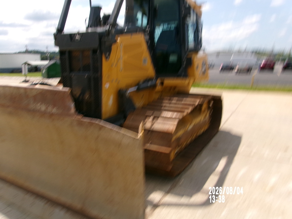 2024 John Deere 700L