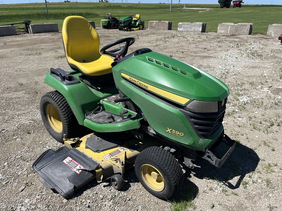 2015 John Deere X590 - Photo3