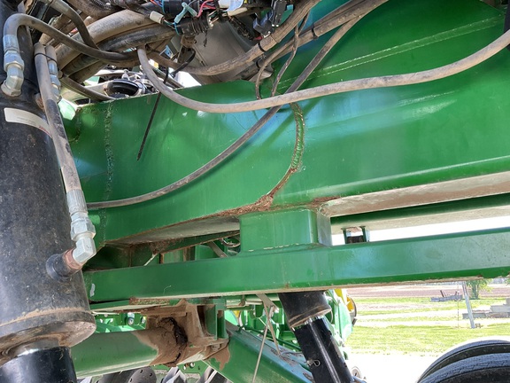 2010 John-Deere DB60