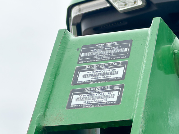 2010 John-Deere DB60