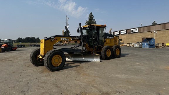 Photo of a 2019 John Deere 772GP
