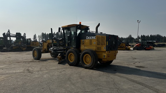 2019 John Deere 772GP