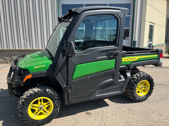  John Deere XUV 835M