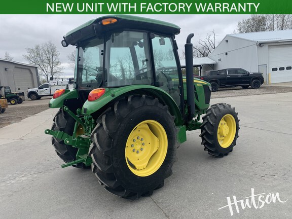 Photo of 2025 John Deere 5075E
