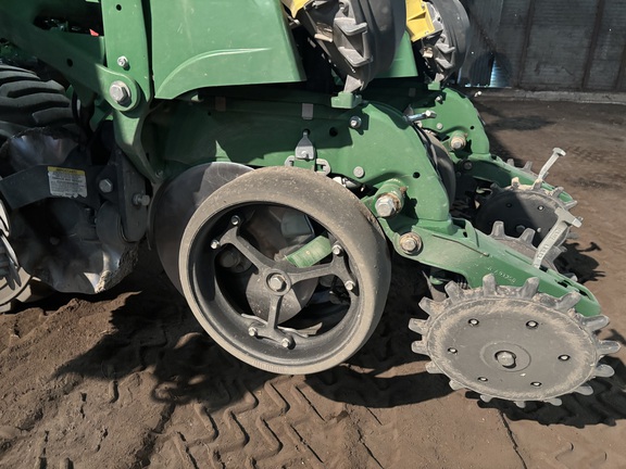 2024 John Deere DB60 - Photo20