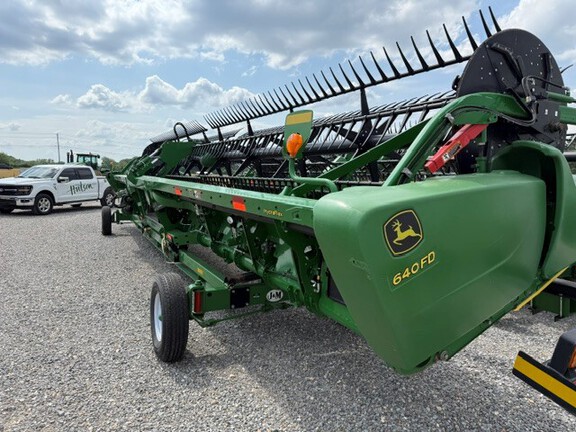 Photo of 2018 John Deere 640FD