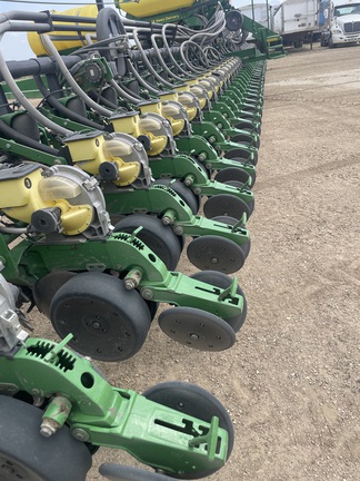 2011 John Deere DB66 - Photo17