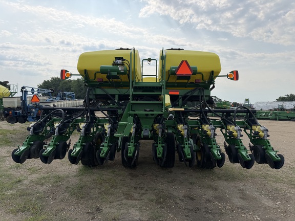 2011 John Deere DB66 - Photo5