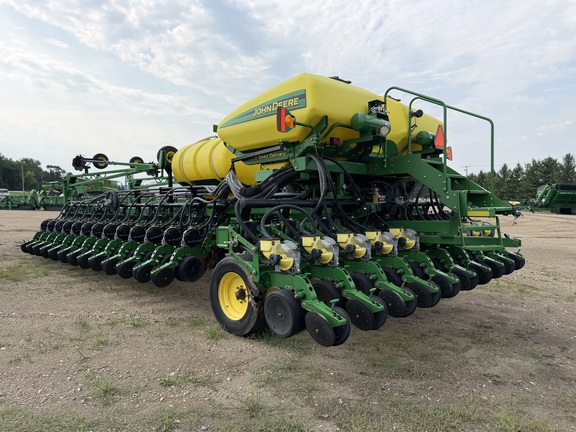 2011 John Deere DB66 - Photo4