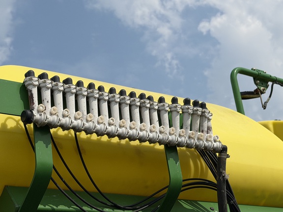 2011 John Deere DB66 - Photo33