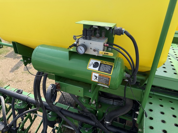 2011 John Deere DB66 - Photo39