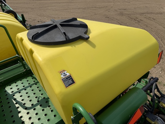 2011 John Deere DB66 - Photo41