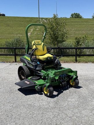 2022 John-Deere Z930M
