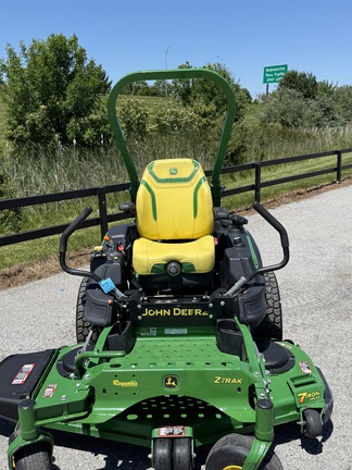 2022 John-Deere Z930M