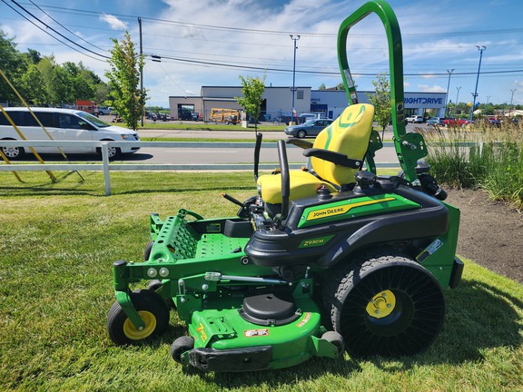 2022 John-Deere Z930M