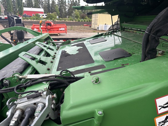 Used 2014 John Deere S680 Combines at Horizon Ag & Turf in Wetaskiwin, AB - Photo8