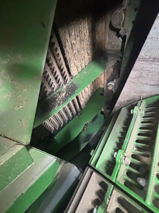 Used 2014 John Deere S680 Combines at Horizon Ag & Turf in Wetaskiwin, AB - Photo16