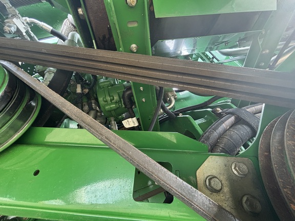 Used 2014 John Deere S680 Combines at Horizon Ag & Turf in Wetaskiwin, AB - Photo20