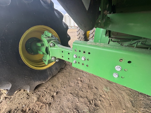 Used 2014 John Deere S680 Combines at Horizon Ag & Turf in Wetaskiwin, AB - Photo30