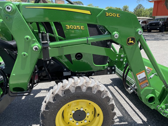 2026 John Deere 3025E-7