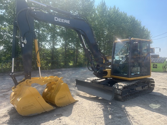 Photo of a 2024 John Deere 85 P