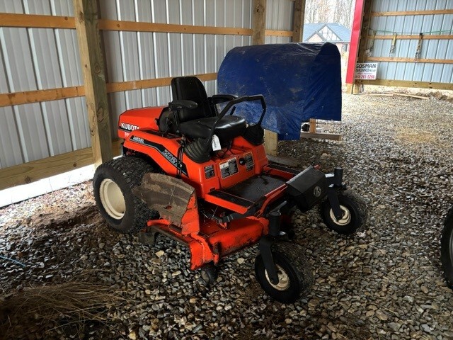 Used 2002 Kubota ZD21 Zero Turn Mowers at Koenig Equipment in Greensburg, IN - PhotoXL2