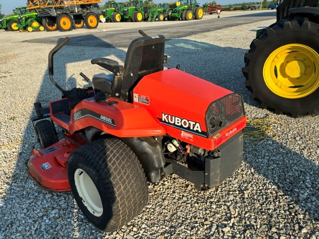 Used 2002 Kubota ZD21 Zero Turn Mowers at Koenig Equipment in Greensburg, IN - PhotoXL2