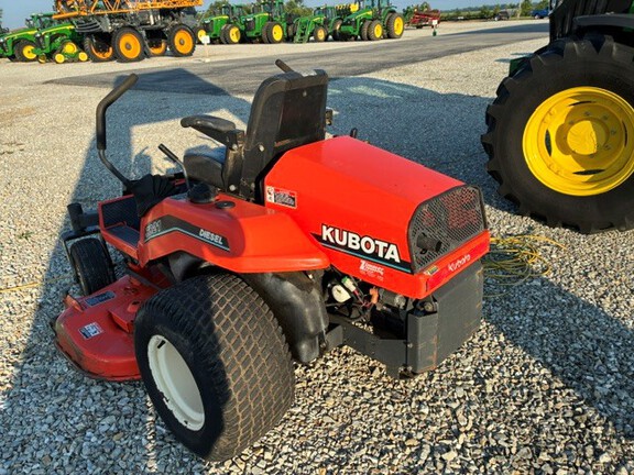 Used 2002 Kubota ZD21 Zero Turn Mowers at Koenig Equipment in Greensburg, IN - Photo2