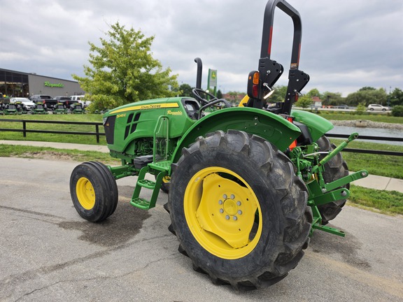 2022 John-Deere 5045E