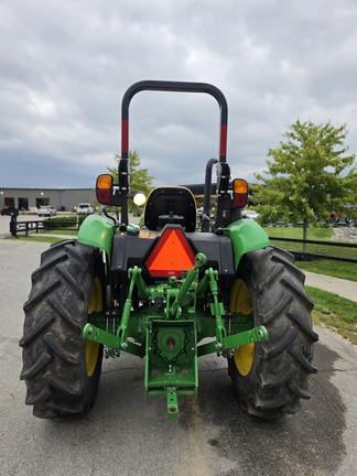 2022 John-Deere 5045E