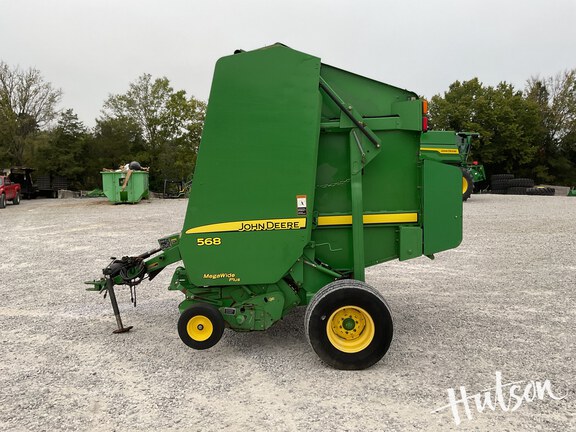 Photo of 2007 John Deere 568