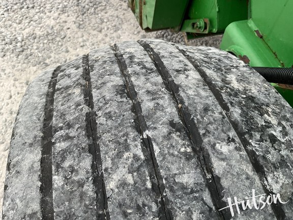 Photo of 2007 John Deere 568