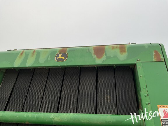Photo of 2007 John Deere 568