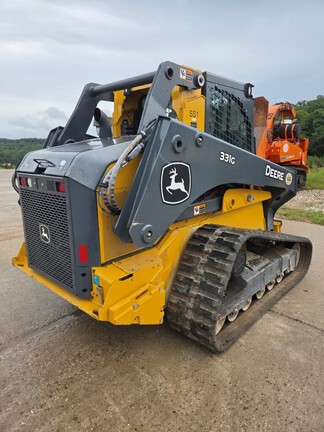 2022 John Deere 331G