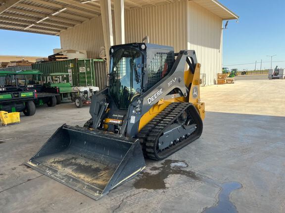 Photo of 2025 John Deere 317P