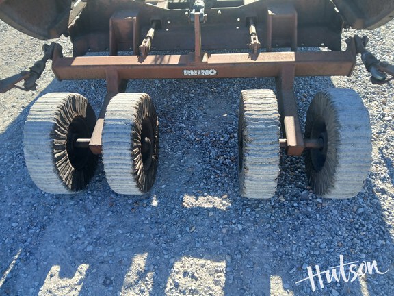 Photo of 2000 Rhino FM-15M