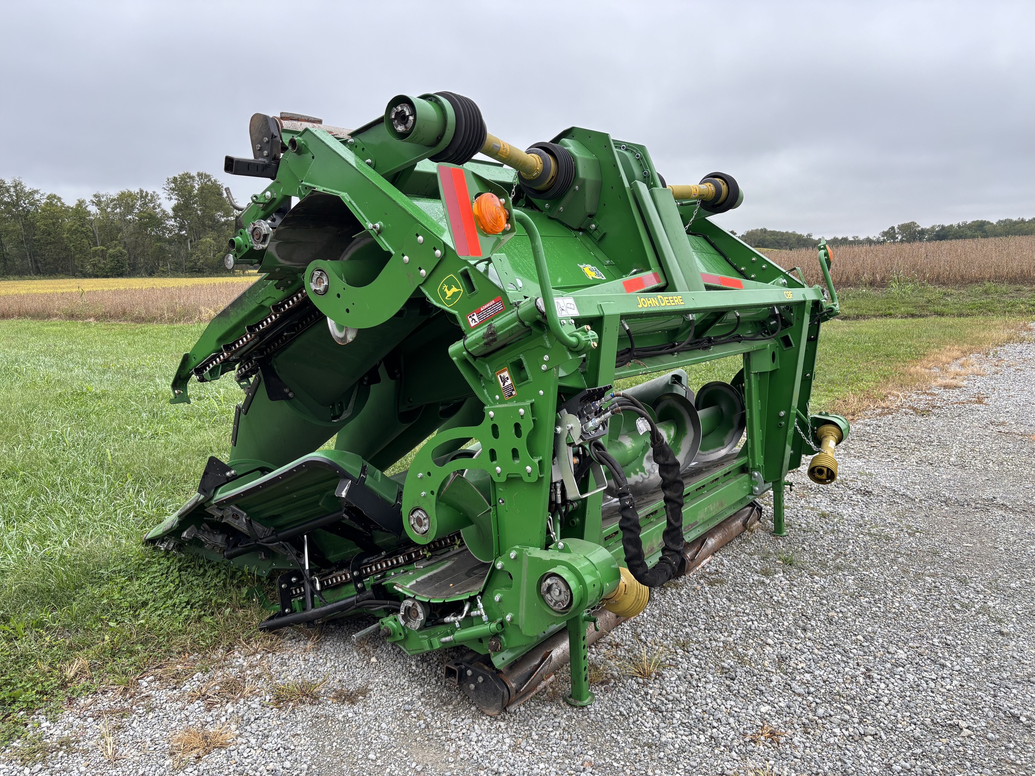 Used 2022 John Deere C8F Corn and Row Crop headers at Koenig Equipment in Oxford, OH - PhotoXL4