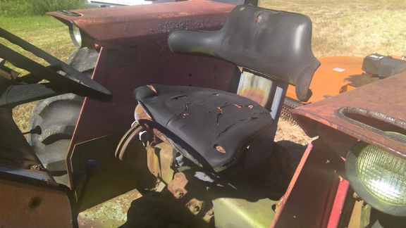 1980 Massey Ferguson 275