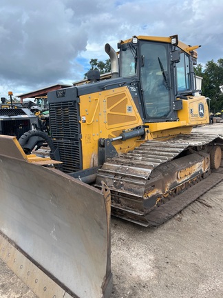 Photo of 2024 John Deere 750L