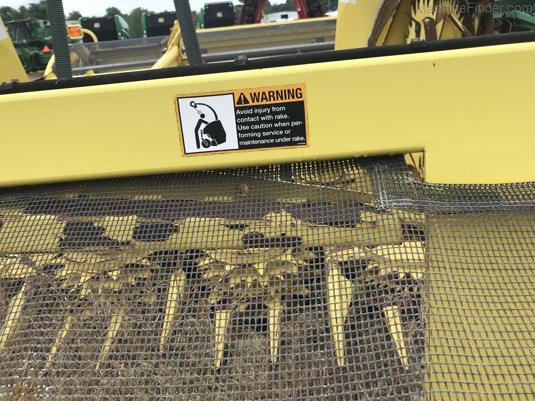 2014 John Deere 640C Image 12