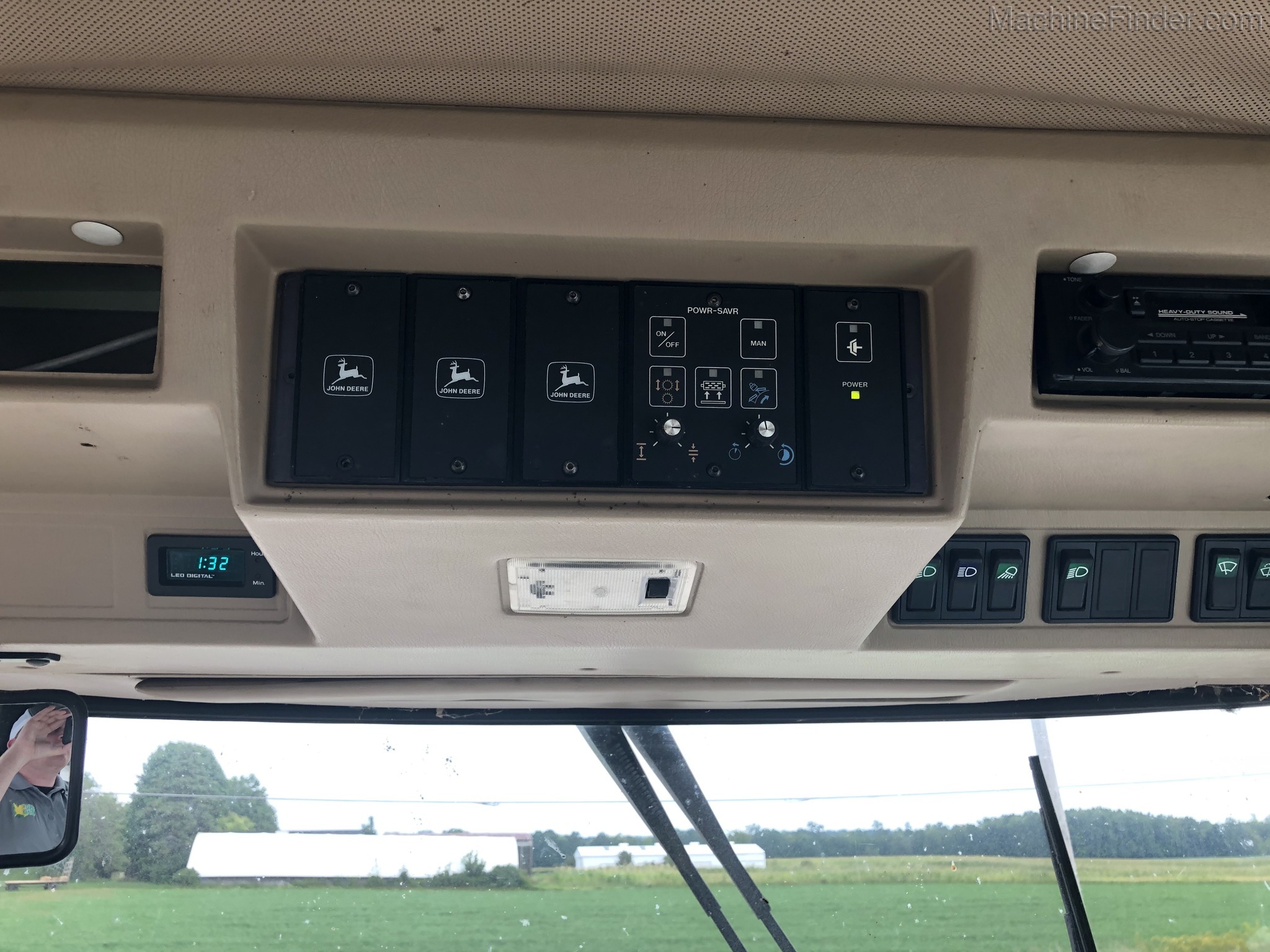 1997 John Deere 6710 Image 16