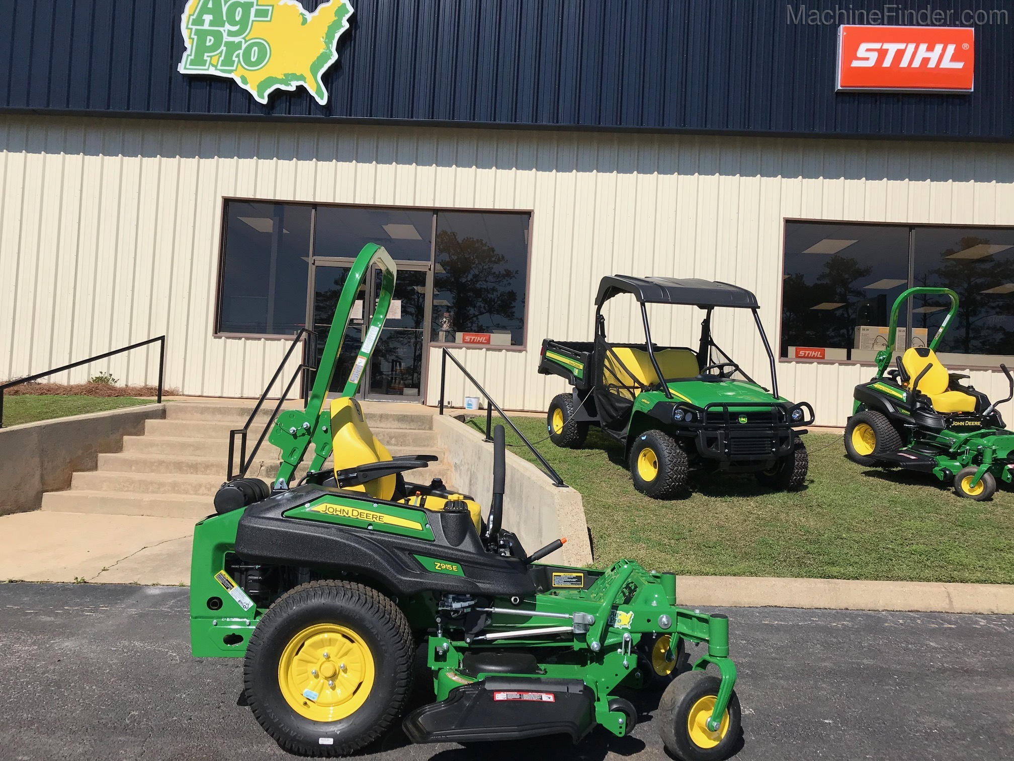 2020 John Deere Z915E Image 2