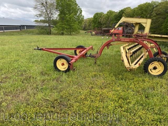 New Holland 258 Image 1