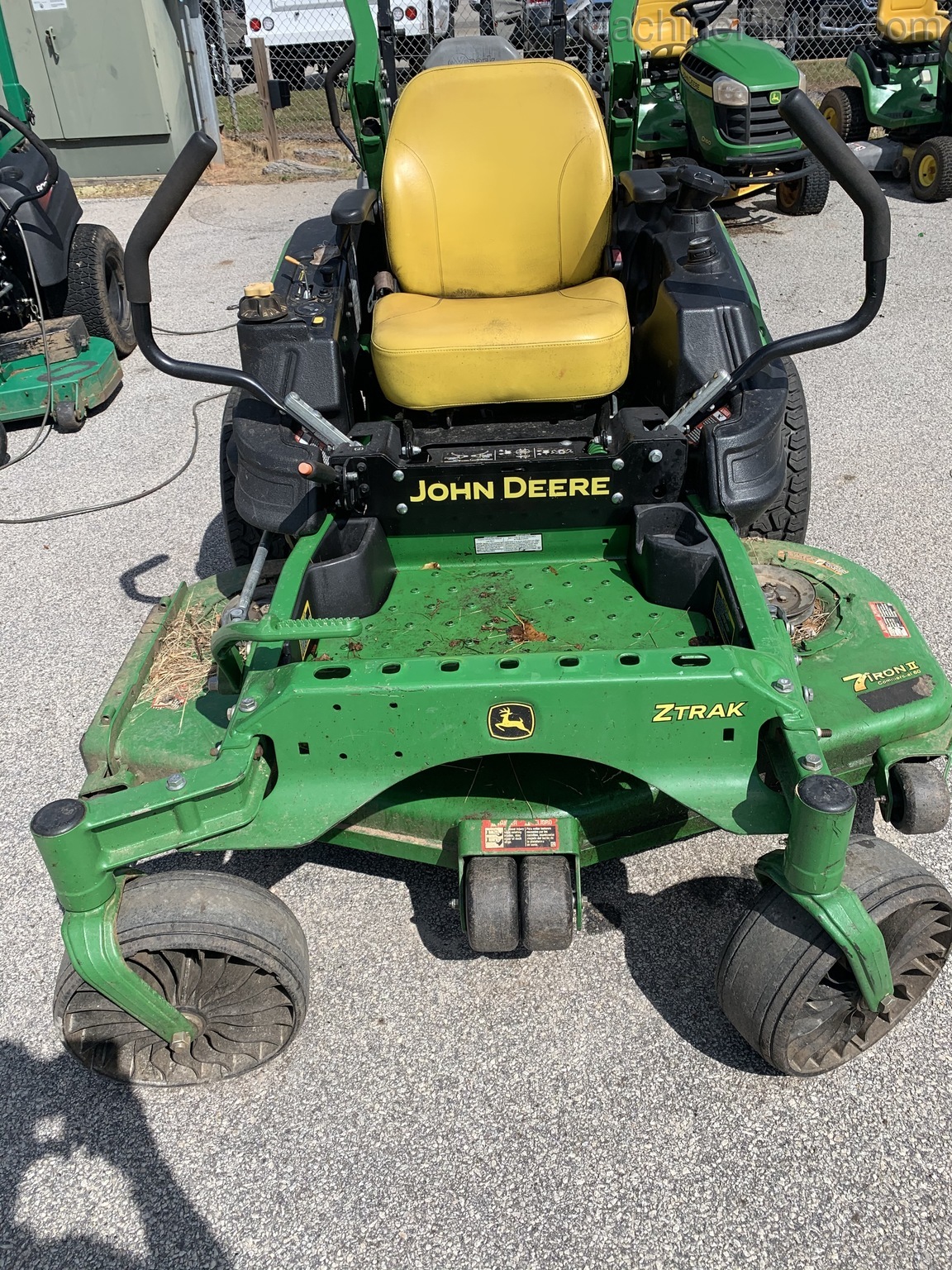 2018 John Deere Z915 Image 1